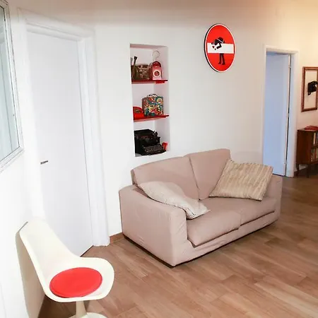 Gigliola House